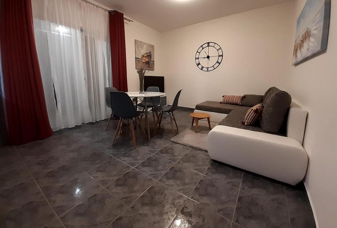 Solis Adriaticum Apartments Jasenice  Eksteriør billede